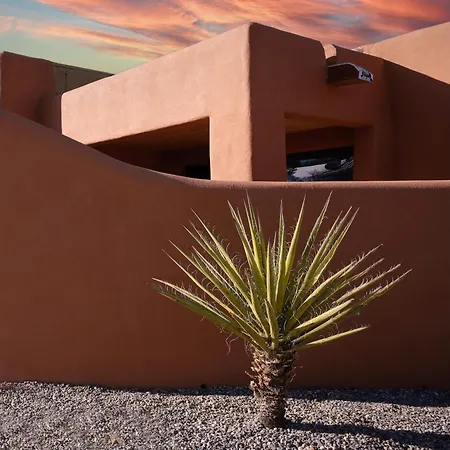 The Nicho House 4bd Ultra Modern Adobe Near Plaza * Santa Fe