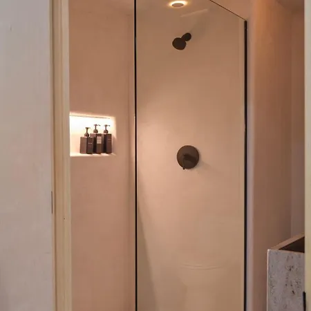 Villa The Nicho House 4bd Ultra Modern Adobe Near Plaza *