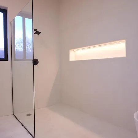The Nicho House 4bd Ultra Modern Adobe Near Plaza Santa Fe