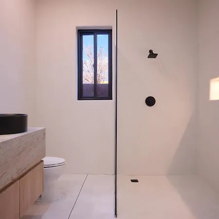 Villa The Nicho House 4bd Ultra Modern Adobe Near Plaza *