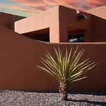 The Nicho House 4bd Ultra Modern Adobe Near Plaza * Santa Fe